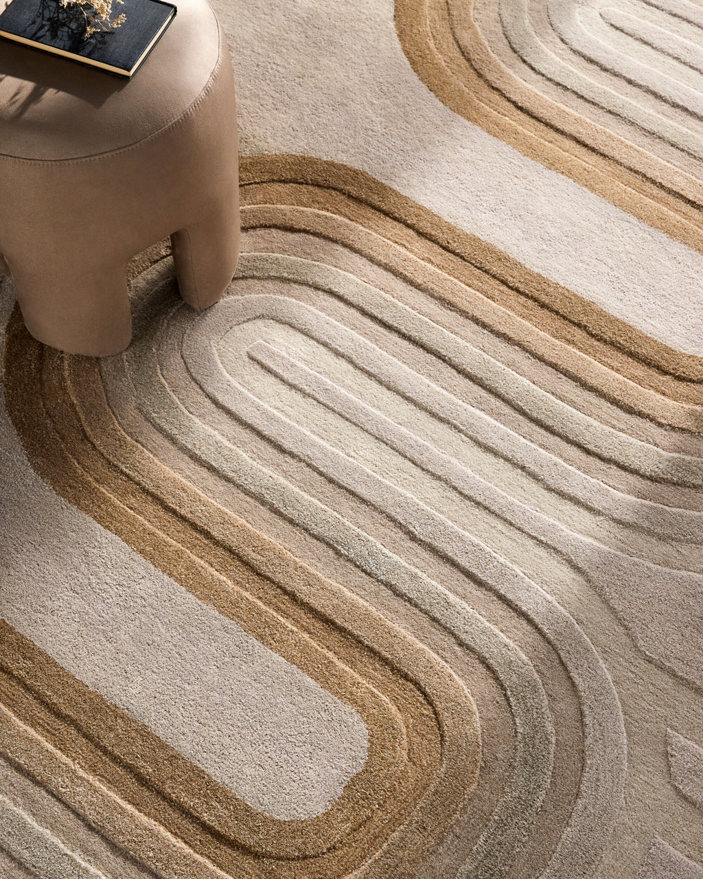 Fuji rug by Surya