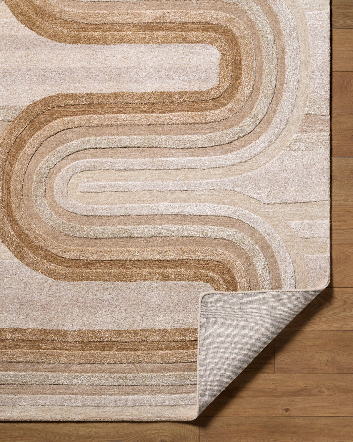 Fuji rug by Surya