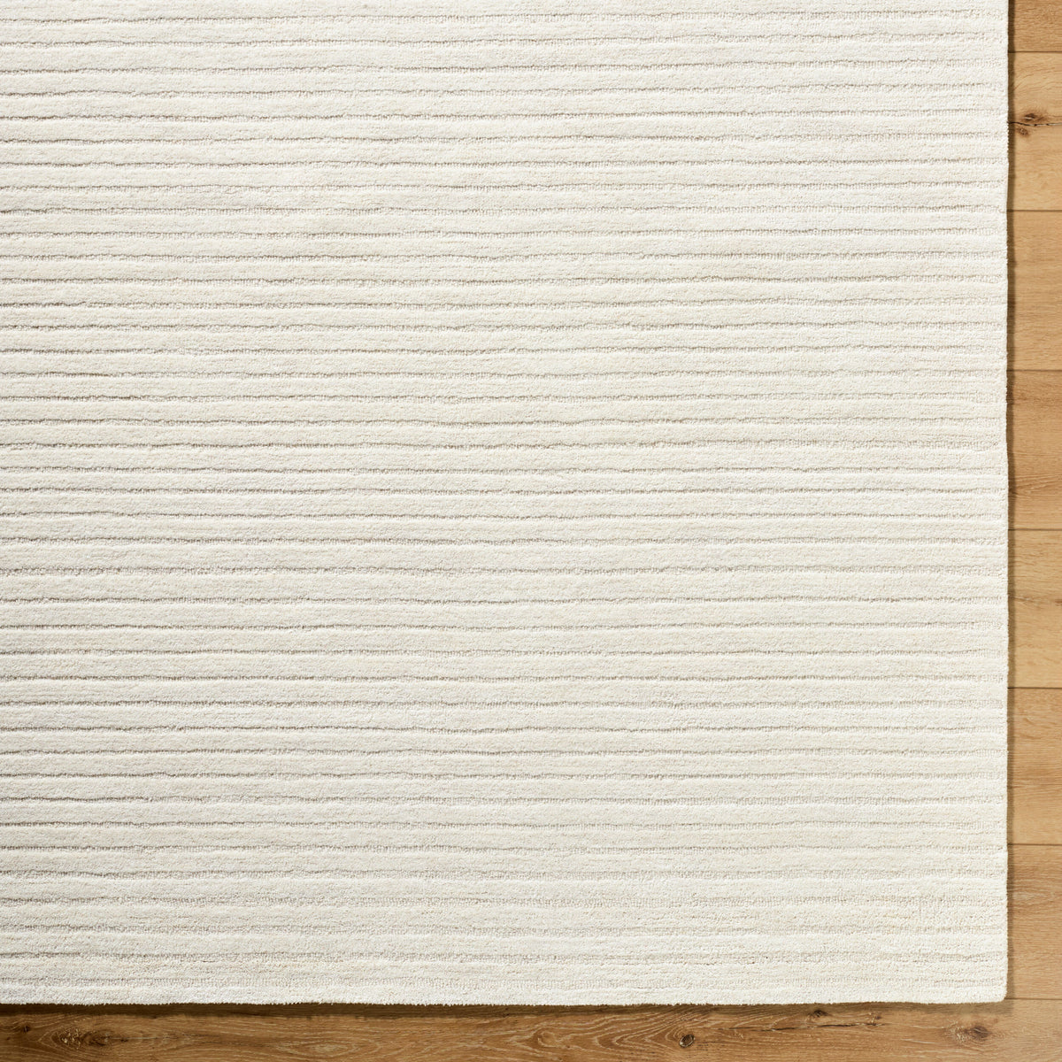 Oyster Cut rug by Surya