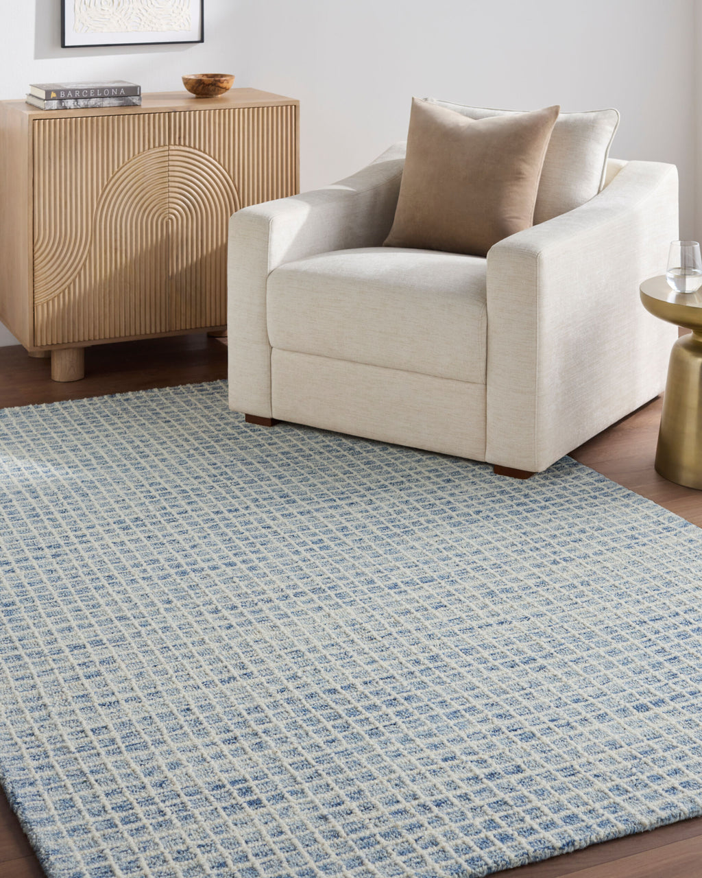 Andreas rug by Surya